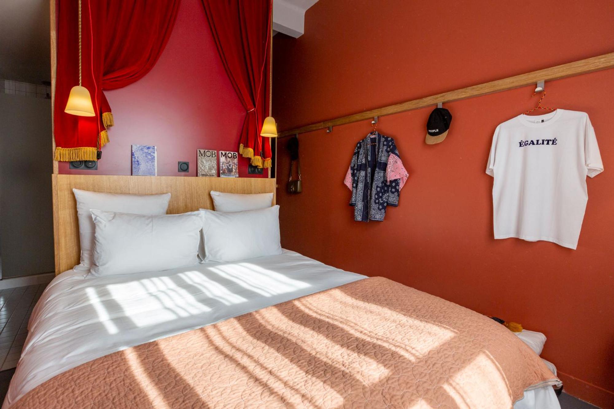 ม็อบ โฮเทล ลียง กงฟลูอ็องซ์ Hotel ภายนอก รูปภาพ